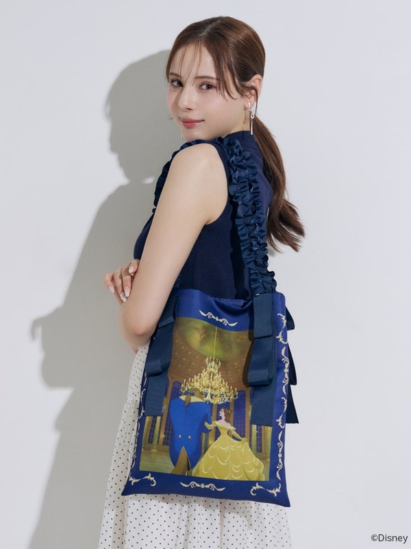 【ディズニーコレクション】美女と野獣/サテンプリントトートバッグ／8,800円（税込）
