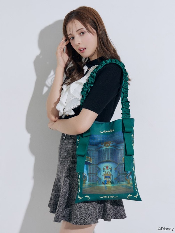 【ディズニーコレクション】美女と野獣/サテンプリントトートバッグ／8,800円（税込）