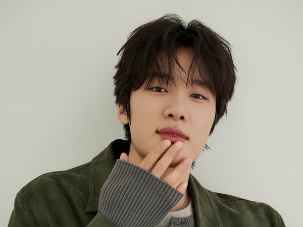 日本公式ファンクラブもオープンし、日本での本格活動もスタート！ 韓国の実力派俳優キム・ドンヒ、初の写真集発売＆発売記念写真展を開催！