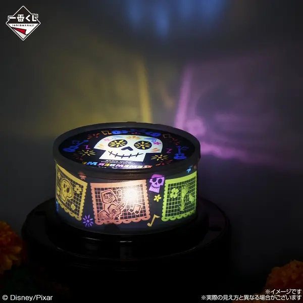 ラストワン賞 〈DAY OF THE DEAD〉ライト／© Disney/Pixar