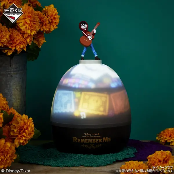ラストワン賞 〈DAY OF THE DEAD〉ライト／© Disney/Pixar