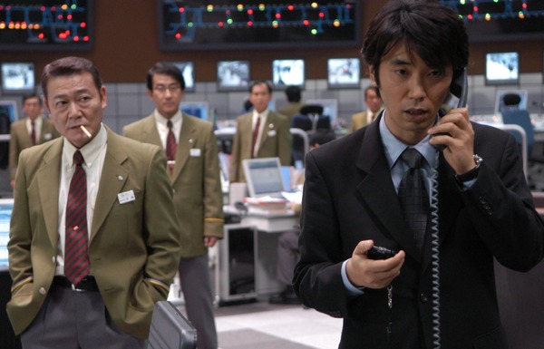 映画『交渉人 真下正義』© 2005　フジテレビジョン　ROBOT　東宝　スカパー！WT
