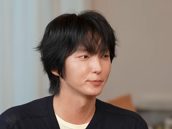 イ・ジュンギ、自身の魅力は「綺麗な鼻」と照れ笑い…！坂口健太郎との豪華ツーショットトーク公開
