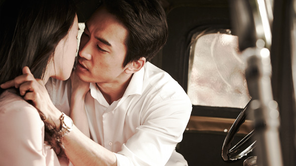 『情愛中毒』 (C)2014 NEXT ENTERTAINMENT WORLD Inc. & IRON PACKAGE. AllRights Reserved.