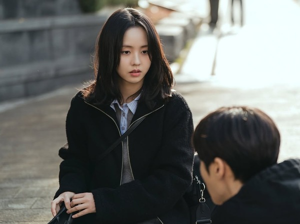 「一生忘れない」女優キム・ソヒョン、『恋愛の博士課程』初回直前に故アン・パンソク監督へ哀悼の意
