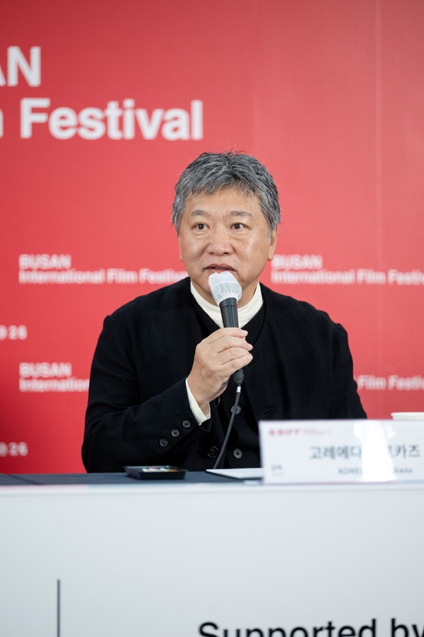 『ルックバック』(C)藤本タツキ/集英社 (C)2026 K2 Pictures・集英社