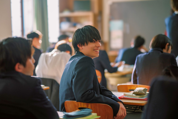 『ないものねだりの君に光の花束を』©2026『ないものねだりの君に光の花束を』製作委員会