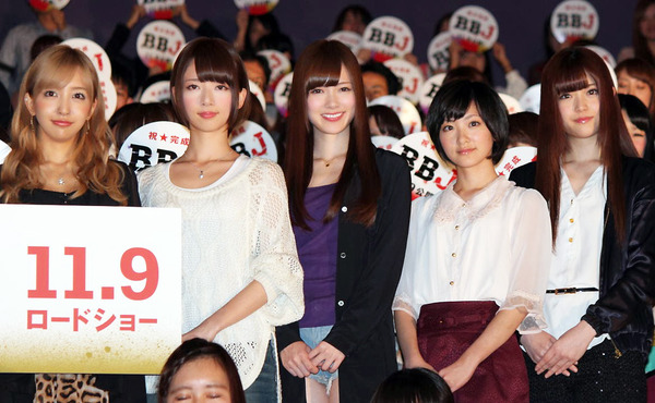 トリンドル玲奈＆松村沙友理（乃木坂46）＆橋本奈々未（乃木坂46）＆白石麻衣（乃木坂46）＆生駒里奈（乃木坂46）／『劇場版 BAD BOYS J ―最後に守るもの―』完成披露プレミア上映会