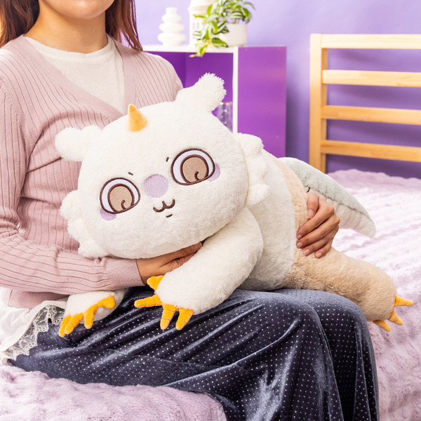 まじかるちいかわ ふんわりもっちり ごろりん抱きぬいぐるみ／7,700円（税込）／©nagano