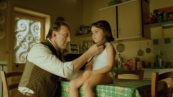 『アメリ 公開25周年記念上映』Ⓒ2001 UGC IMAGES-TAPIOCA FILM-FRANCE 3 CINEMA-Tous droits reserves