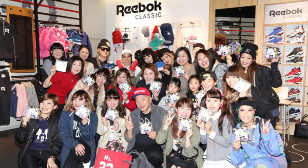 リーボック クラシックのWomen’s シューズ「Freestyle(フリースタイル)」に捧げられた楽曲『RUN FREE』で初コラボレーションを果たした、歌手のAI 、加藤ミリヤ、VERBALの3 名が「リーボック フィットハブ 六本木ヒルズ」に揃って登場し、交流イベントを開催。