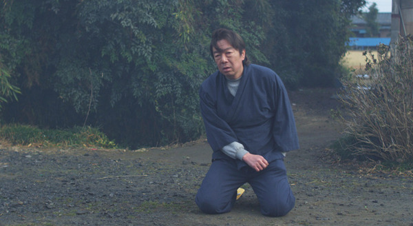 古田新太・主演映画『台風一家』