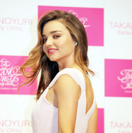 来日中のミランダ・カー／「たかの友梨ビューティクリニック」新CM会見