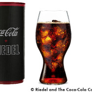 コカ·コーラ ＋ リーデルグラス（チューブ缶入）税込価格：3,240 円、容量：480ml