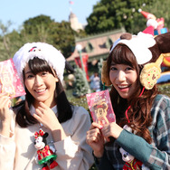 那波（右）＆中村裕香里（左）／「ディズニー・クリスマス」 in 東京ディズニーランド
