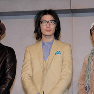 「プリズナー」トークショーに出席した（左から）大森南朋、玉山鉄二、水谷俊之監督。