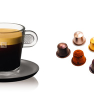 23種類のコーヒーカプセルは、アロマの類似性によって、3つのタイプに分類されていて、コーヒーのボディや苦み、焙煎のレベルで味わいの強さを決め、好みの味わいを気分やシチュエーションで選ぶことができる。
