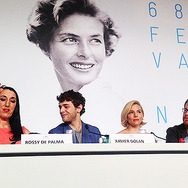 ロッシ・デ・パルマ、グザヴィエ・ドラン、シエナ・ミラー、イーサン・コーエン「第68回カンヌ国際映画祭開幕式」