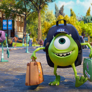 『モンスターズ・ユニバーシティ』マイク（ヨロコビ） (C) 2015 Disney/Pixar. All Rights Reserved.