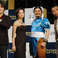 『ストリートファイター　ザ・レジェンド・オブ・チュンリー』ジャパンプレミア。（左から）千原ジュニア、クリスティン・クルック、ハイキング・ウォーキングQ太郎、千原せいじ