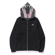 「HOODIE」（1万4,000円）