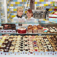 カップケーキブランド「ローラズ・カップ ケーキ」が「カスケード原宿」2階に日本第1号店をオープン
