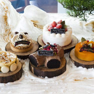 ペストリーショップでは5種類のクリスマスケーキを用意