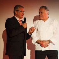 フレンチレストラン「ドミニク・ブシェ・トーキョー」のドミニク・ブシェ氏。