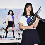 橋本環奈／『セーラー服と機関銃 -卒業-』大阪舞台挨拶