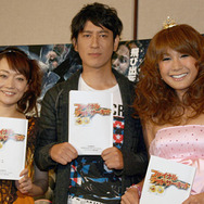 『ファイナル・デッドサーキット　3D』アフレコ収録（左より）たくませいこ、田中直樹、はるな愛