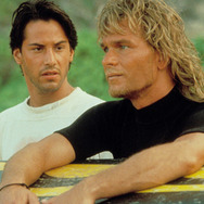 2人が共演を果たした『ハートブルー』のワンシーン　-(C) Moviestore Collection/AFLO