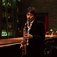 笑う警官 5枚目の写真・画像