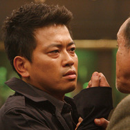 笑う警官 8枚目の写真・画像