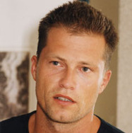 映画にまつわるファッション小噺 vol.13　案外、かっこいい!?　F-1レーサー　サブ２