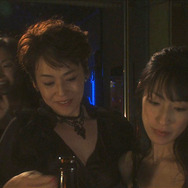 ヌードの夜／愛は惜しみなく奪う 2枚目の写真・画像