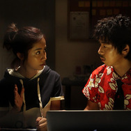 探偵ヨンゴン 義手の銃を持つ男 2枚目の写真・画像