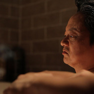 探偵ヨンゴン 義手の銃を持つ男 9枚目の写真・画像