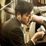 R100 1枚目の写真・画像