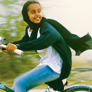 少女は自転車にのって 1枚目の写真・画像
