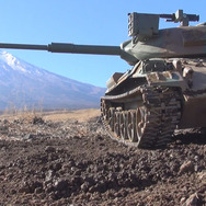 アトラクション4D 戦車ライド 1枚目の写真・画像