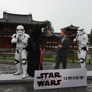 『スター・ウォーズ／最後のジェダイ』平等院成功祈願 in 京都・平等院