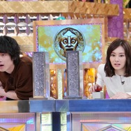 「超問クイズ！真実か？ウソか？日テレ系新ドラマ豪華俳優が大集結！２時間半ＳＰ」 (C) NTV