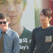 釜山国際映画祭にて　ローガン・ラーマン（左）＆チャン・グンソク（右）　photo：Ayako Ishizu
