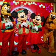 取材協力：香港ディズニーランド・リゾート　As to Disney artwork, logos and properties： (C) Disney