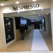 映画祭会場の中にあるNESPRESSOコーナー。無料でコーヒーが飲めます