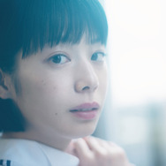 夏帆『ブルーアワーにぶっ飛ばす』／photo：Jumpei Yamada