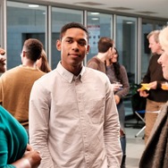 ルース・エドガー 3枚目の写真・画像