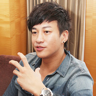 「僕らはふたたび恋をする」ピーター・ホー