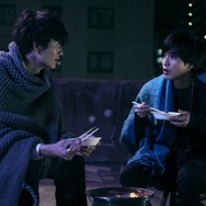 『さんかく窓の外側は夜』（C）2021映画「さんかく窓の外側は夜」製作委員会 （C）Tomoko Yamashita/libre