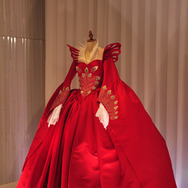 『白雪姫と鏡の女王』衣裳展オープニングイベント